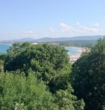 Strandzha Daire Naousa